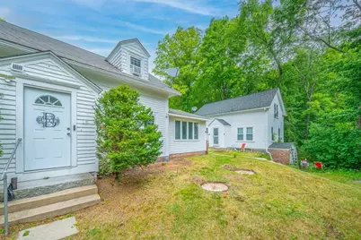 15-17 Pleasant St, Lunenburg, MA 01462 - Photo 1