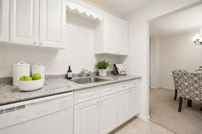 50-56 Broadlawn Park #414, Boston, MA 02132 - Photo 3