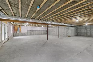 920 Drift Rd, Westport, MA 02790 - Photo 25