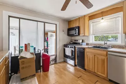 14 Highland Ave, Taunton, MA 02780 - Photo 17