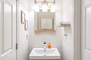 955 Tremont St, Boston, MA 02120 - Photo 11