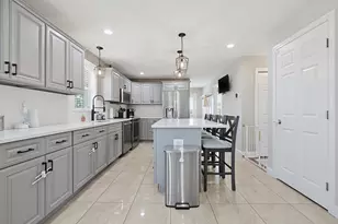 5 Autumn Gate Circle, Millbury, MA 01527 - Photo 7