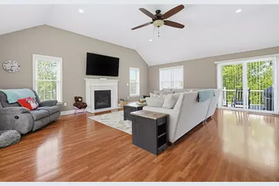 5 Autumn Gate Cir, Millbury, MA 01527 - Photo 11