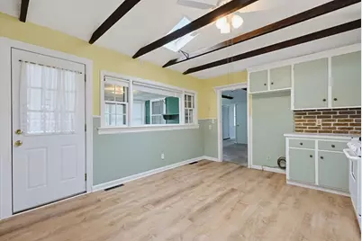 18 Plain St, Natick, MA 01760 - Photo 5