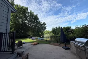 20 Bungalow Point, Wilbraham, MA 01095 - Photo 9