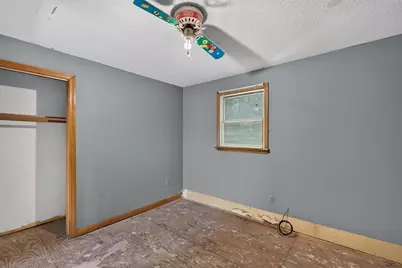 260 Main St, Orange, MA 01364 - Photo 9