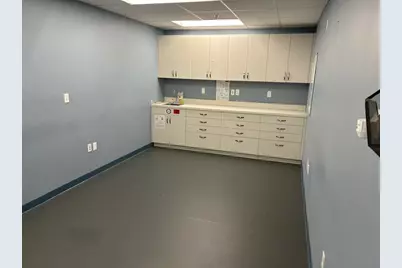 323 Lowell Street #102 West, Andover, MA 01810 - Photo 5