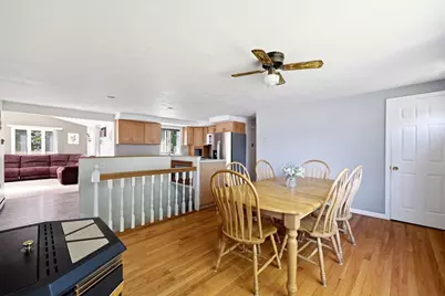 63 Columbia Dr, Agawam, MA 01030 - Photo 9