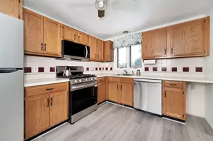 103 Standpipe Dr, Rockland, MA 02370 - Photo 5