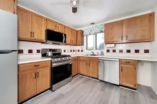 103 Standpipe Dr, Rockland, MA 02370 - Photo 5