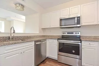 1 Cityview Ln #205, Quincy, MA 02169 - Photo 11