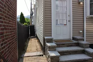 4 Cutler Ct, Boston, MA 02127 - Photo 21