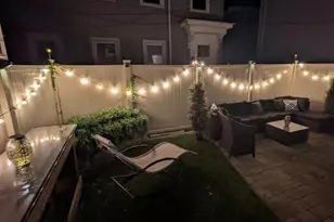 4 Cutler Ct, Boston, MA 02127 - Photo 23