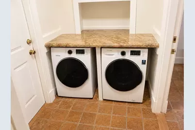 4 Powers Court #A, Boston, MA 02109 - Photo 11