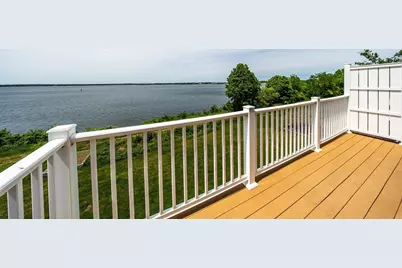 271 Draper St #4, Fall River, MA 02724 - Photo 23