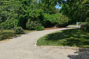 44 Carey Ln, Falmouth, MA 02540 - Photo 5
