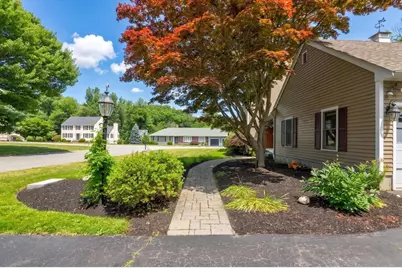 2 Glenwood Circle, Haverhill, MA 01830 - Photo 5