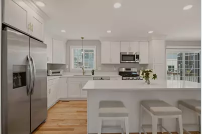 8 Princeton Circle, Fall River, MA 02724 - Photo 13