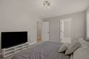 8 Princeton Cir, Fall River, MA 02724 - Photo 21