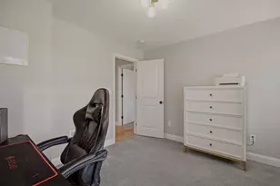 8 Princeton Cir, Fall River, MA 02724 - Photo 33