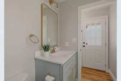 8 Princeton Circle, Fall River, MA 02724 - Photo 15