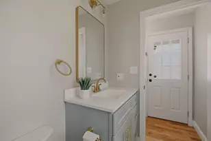8 Princeton Cir, Fall River, MA 02724 - Photo 15