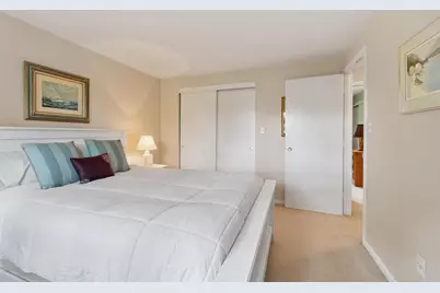4 Village Green Dr #4, North Andover, MA 01845 - Photo 17