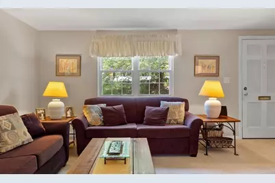 4 Village Green Dr #4, North Andover, MA 01845 - Photo 3