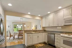 19 Imperial Ct, Westborough, MA 01581 - Photo 15