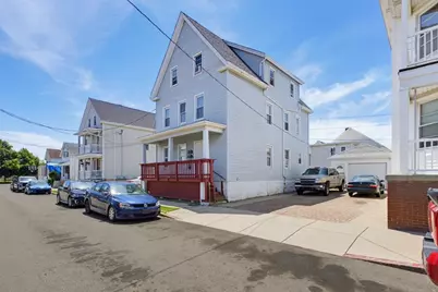 17 Margin St, New Bedford, MA 02744 - Photo 3