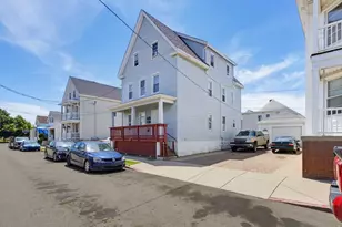 17 Margin St, New Bedford, MA 02744 - Photo 3