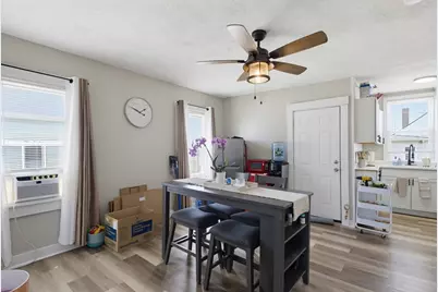 17 Margin St, New Bedford, MA 02744 - Photo 11