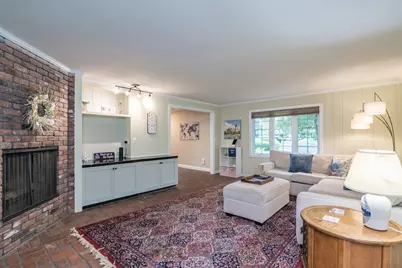 42 Elizabeth Cir, Longmeadow, MA 01106 - Photo 17