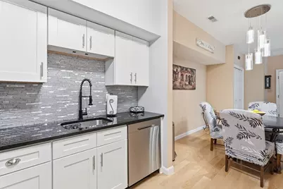 1 Riverview Blvd #1-006, Methuen, MA 01844 - Photo 9