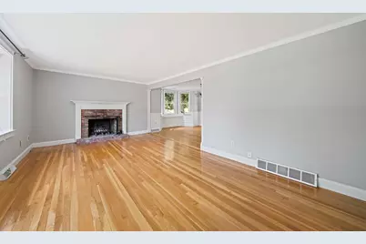 8 Joanne Dr, Hanson, MA 02341 - Photo 13