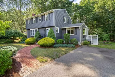 8 Joanne Dr, Hanson, MA 02341 - Photo 1