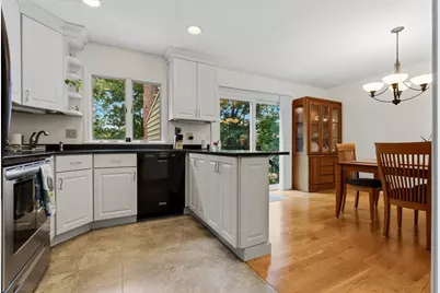 305 Salem St #312, Woburn, MA 01801 - Photo 7