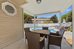 305 Salem St, Woburn, MA 01801 - Photo 37