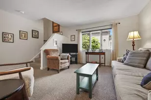 305 Salem St, Woburn, MA 01801 - Photo 15
