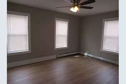 15 Robillard St #1, Gardner, MA 01440 - Photo 5