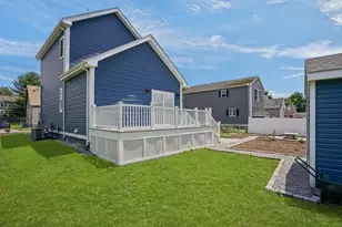 24 Cottage St, Taunton, MA 02780 - Photo 37