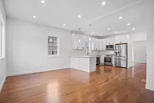 24 Cottage St, Taunton, MA 02780 - Photo 3