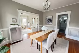 22 Harrington St, Newton, MA 02460 - Photo 3