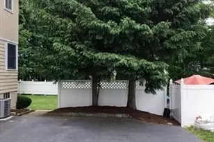 22 Harrington St, Newton, MA 02460 - Photo 21