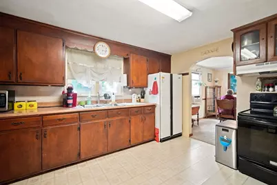 1258 Liberty Street, Springfield, MA 01104 - Photo 11