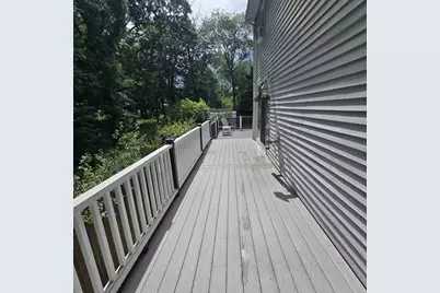 10 Wilbur Ave, Brockton, MA 02302 - Photo 23