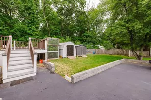 10 Wilbur Ave, Brockton, MA 02302 - Photo 7