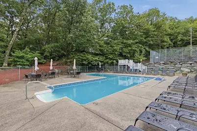 330 Sunderland Rd #7, Worcester, MA 01604 - Photo 19