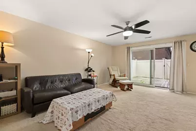 11 Elderwood Dr #11, Stoughton, MA 02072 - Photo 3