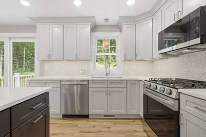 103 Day St, Leominster, MA 01453 - Photo 7